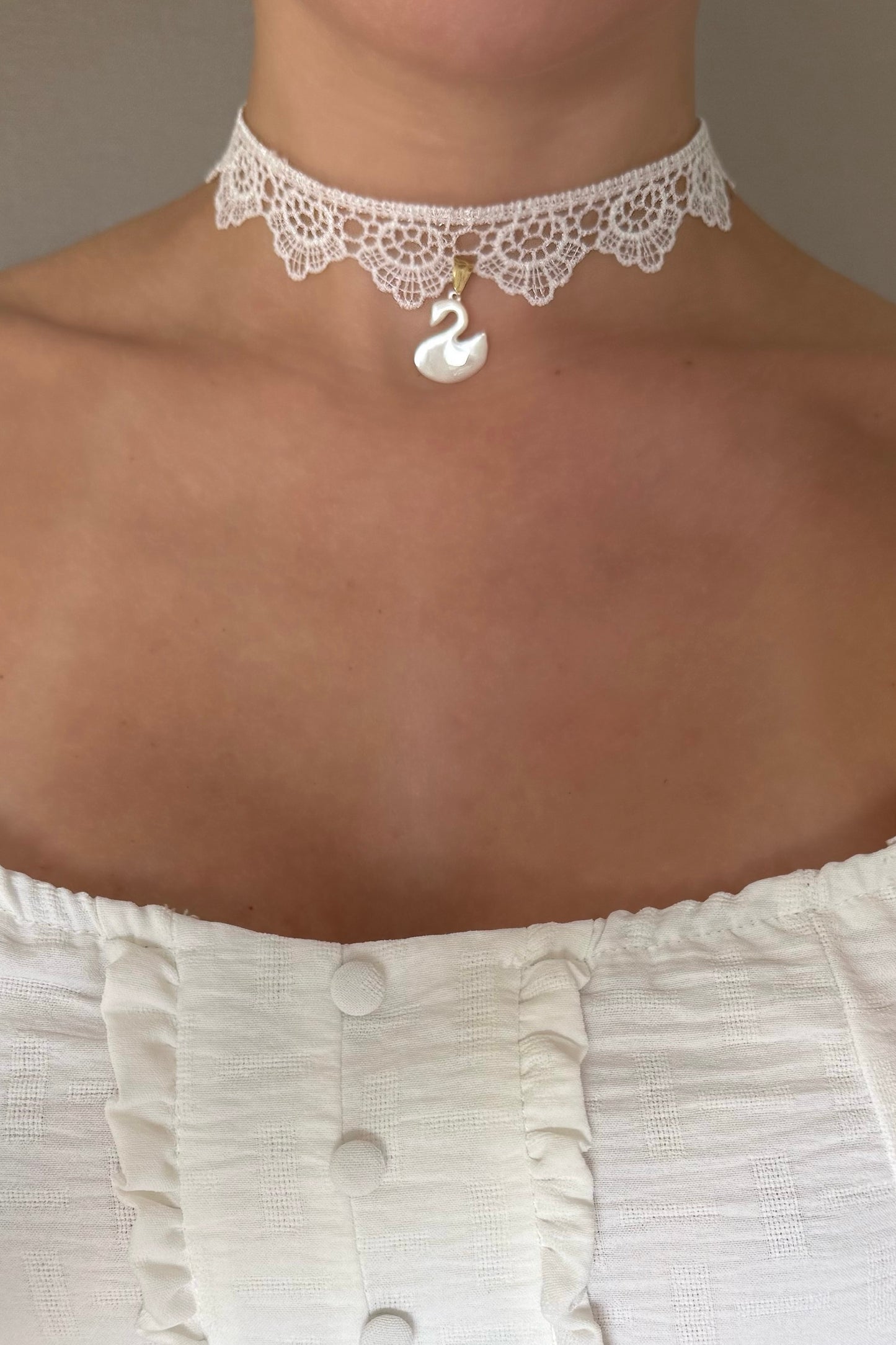 Swan Lace Choker